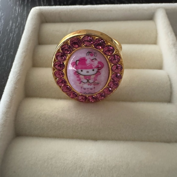 Hello Kitty Tarina Tarantino ring - Picture 4 of 4